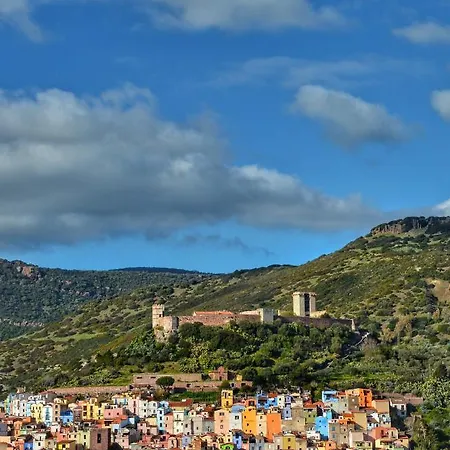 Regnos Altos Boutique מלון אהבה *