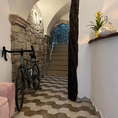 Regnos Altos Boutique